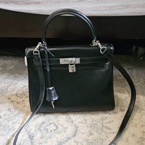 Leather handbag